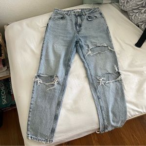 ZARA Distressed Mom Fit Jeans TRF Light Blue